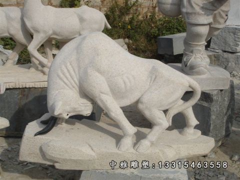 开荒牛石雕动物