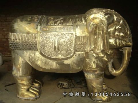 铜雕公园动物大象