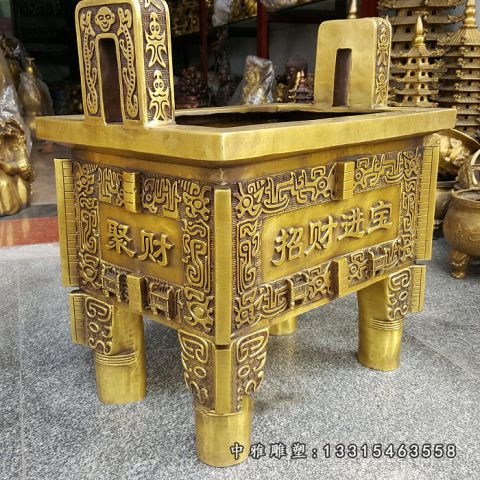 招财进宝铜雕鼎