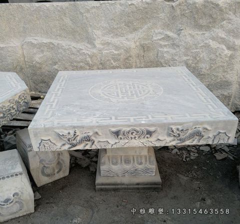 青石桌子景观雕塑